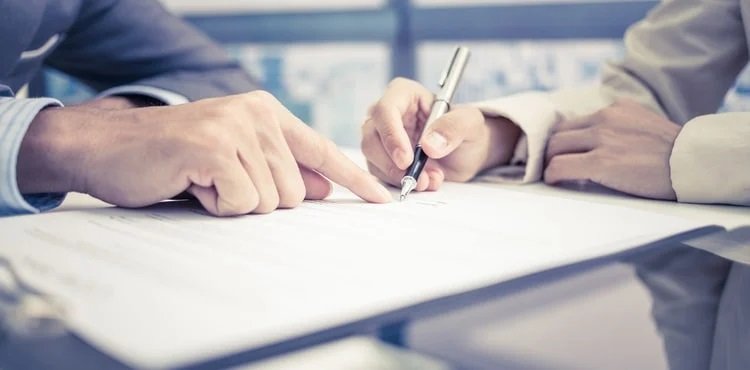 Top Tips for Finding a Reliable Business Insurance Professional